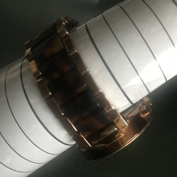 Michael Kors Rose Gold-tone Tortoise Women’s Watch MK5538 - Picture 16 of 16